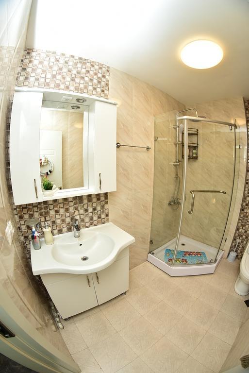 Stars Apartment Batumi Exterior photo