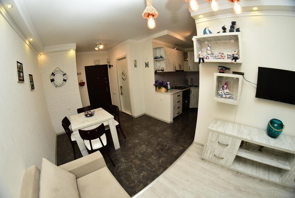 Stars Apartment Batumi Exterior photo